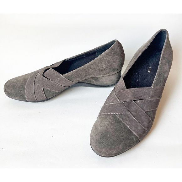 Grey suede wedge shoes Size 9 - Picture 2 of 5